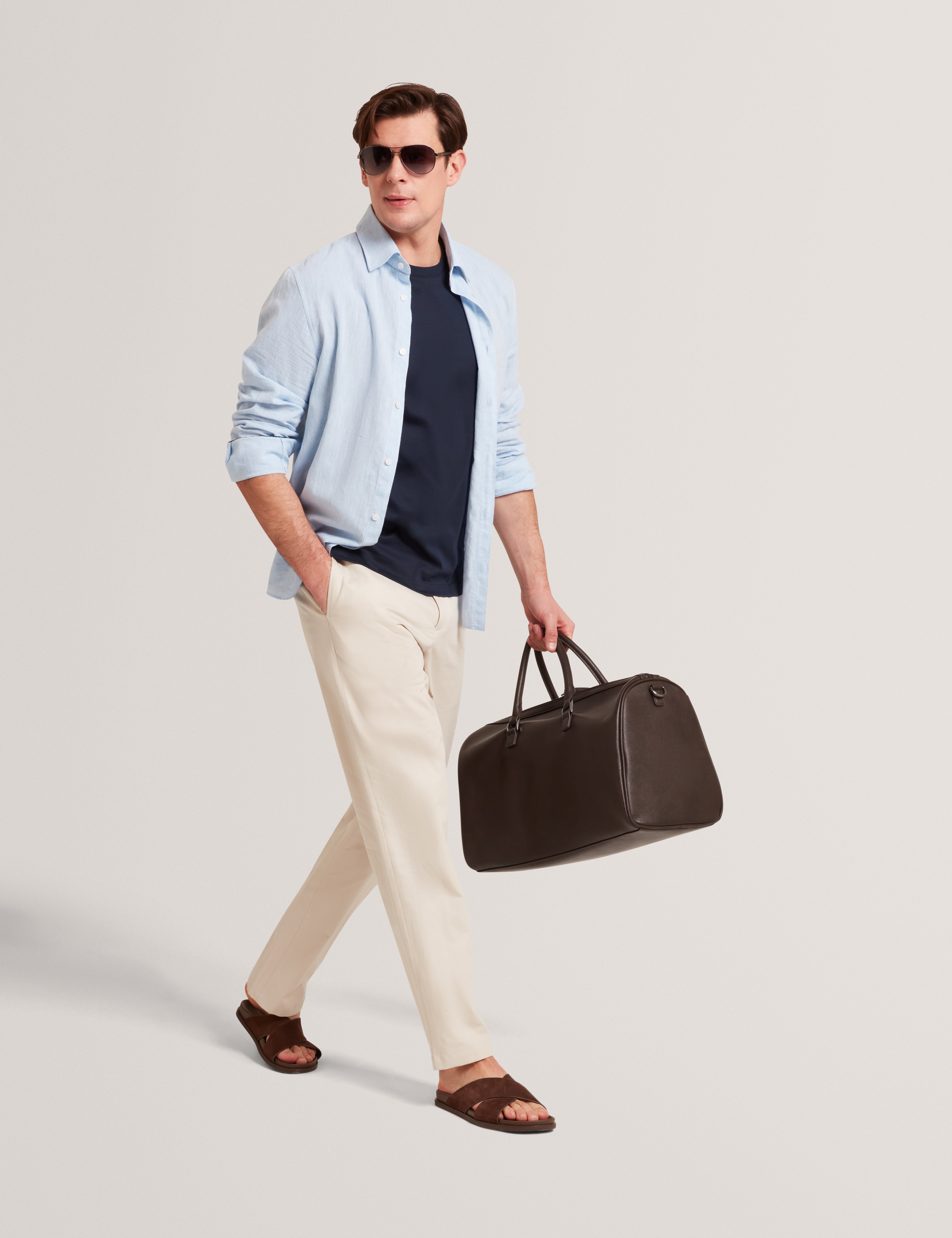 بنطلون مورس ذو الأرجل المستقيمة المصنوع من مزيج الكتان الطبيعي