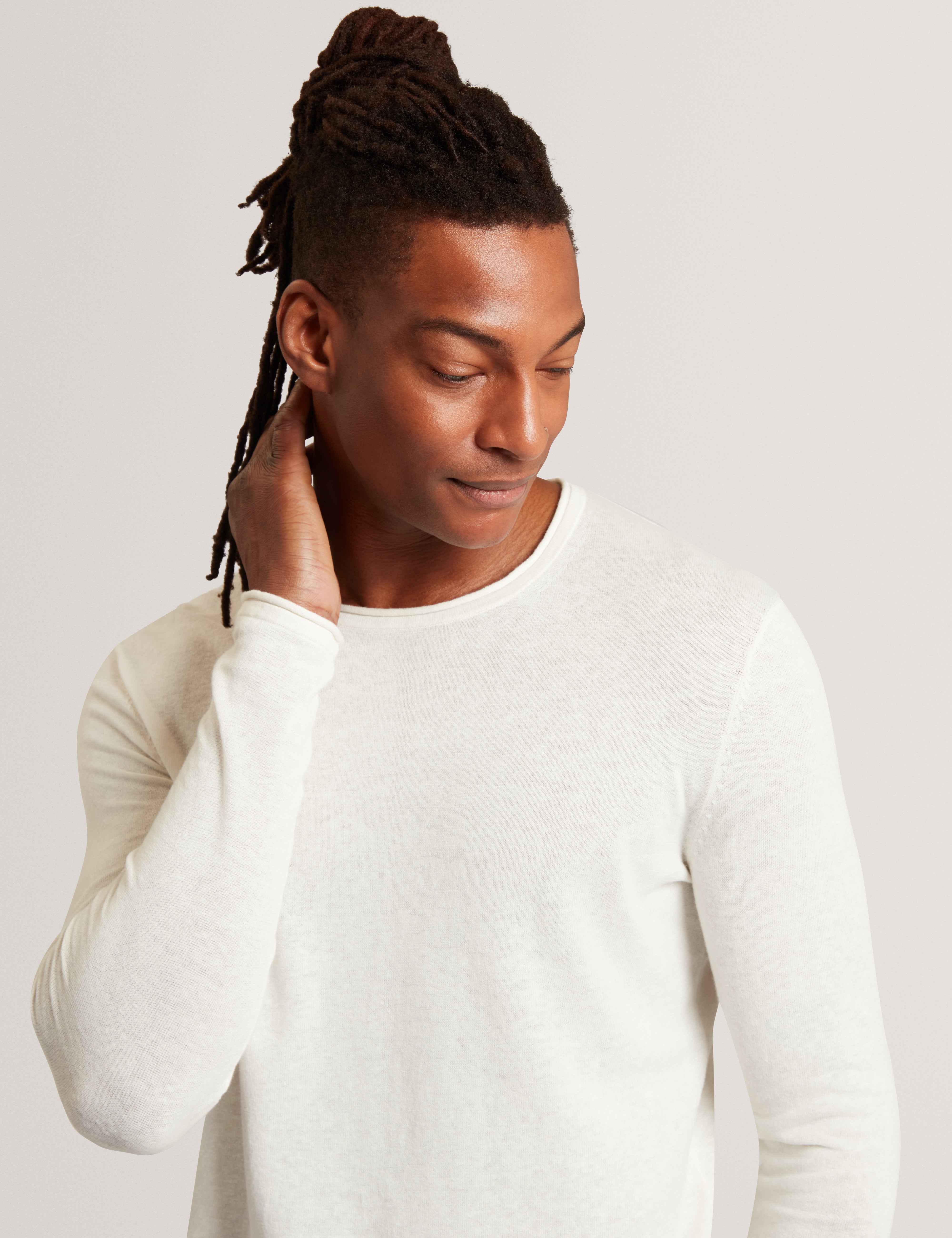 Yaen Long Sleeve Linen Blend Roll Edge Crew White