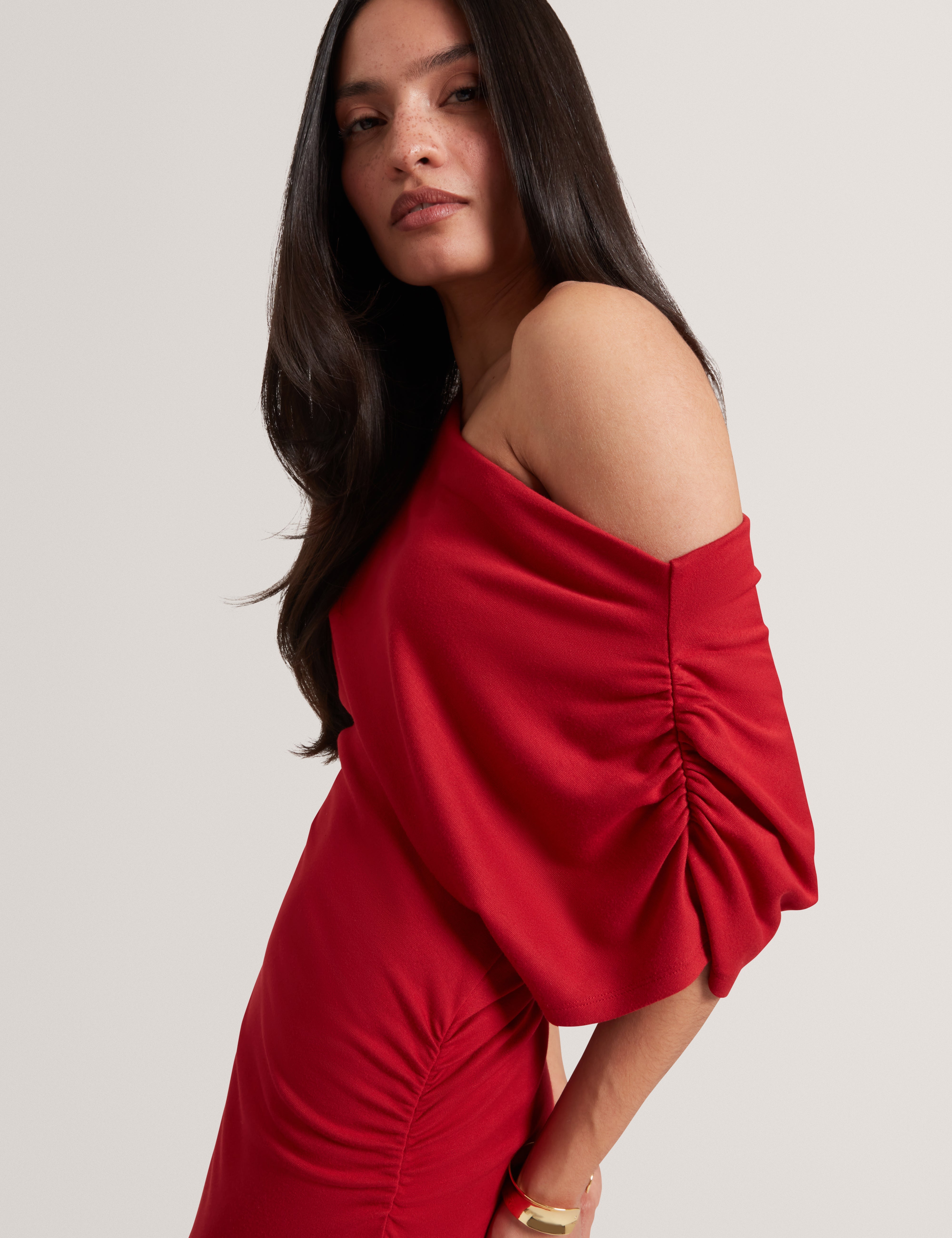 Maevely Jersey Asymmetric Neck Midi Dress Red