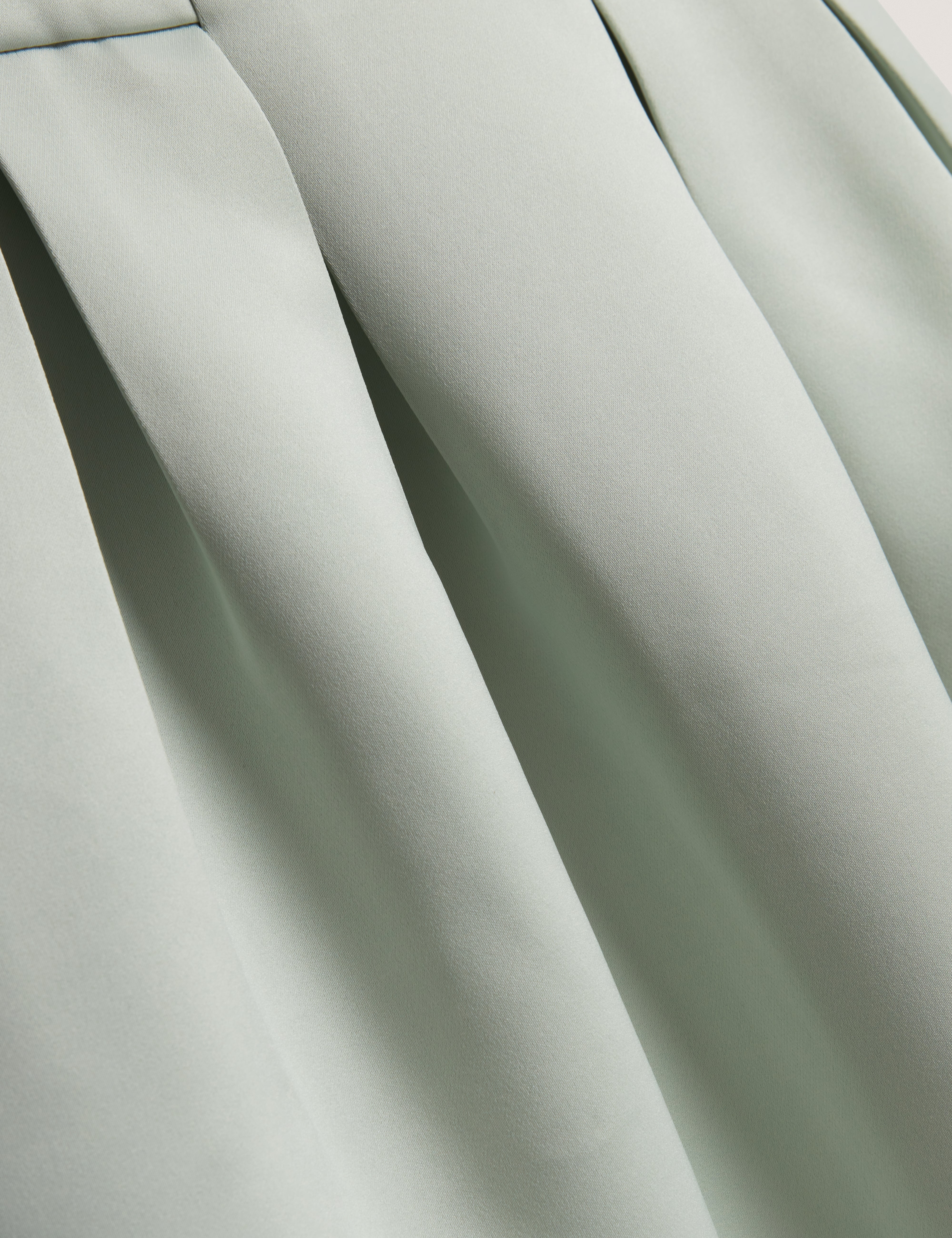 Celandi Short Sleeve Mockable Midi Dress Pl-Green