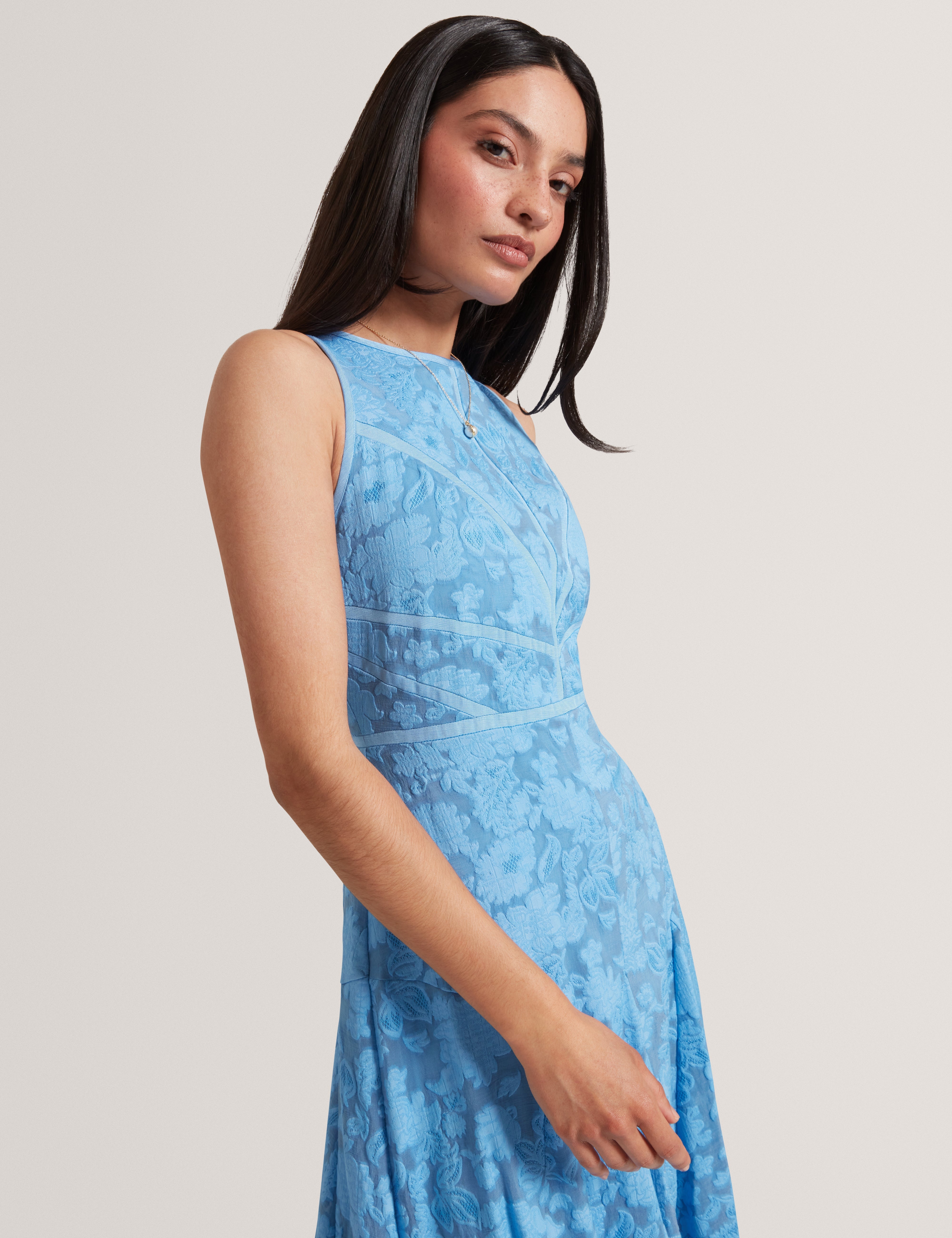 Leesaa Sleeveless Full Skirted Midi Dress Mid-Blue