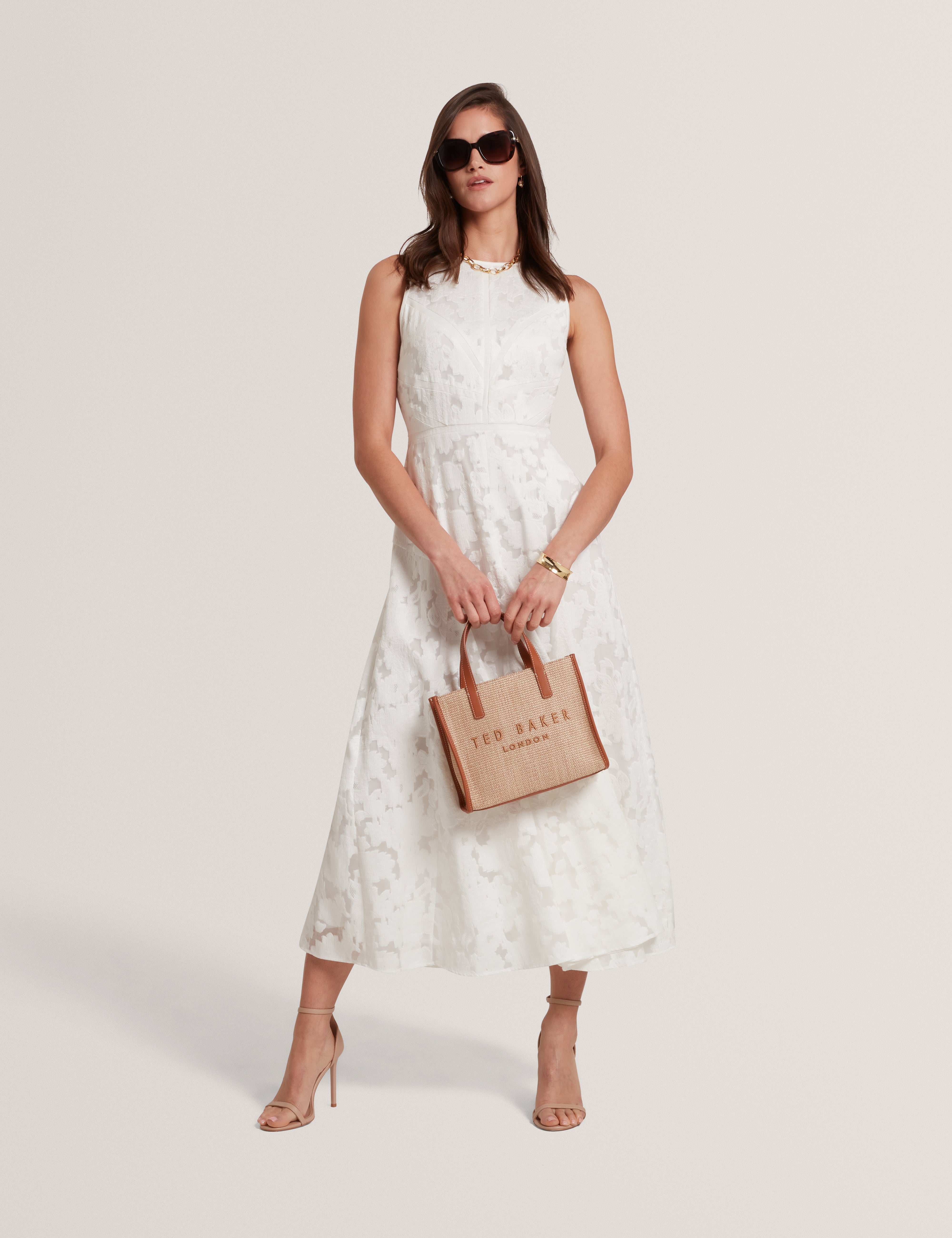 Leesaa Sleeveless Full Skirted Midi Dress White