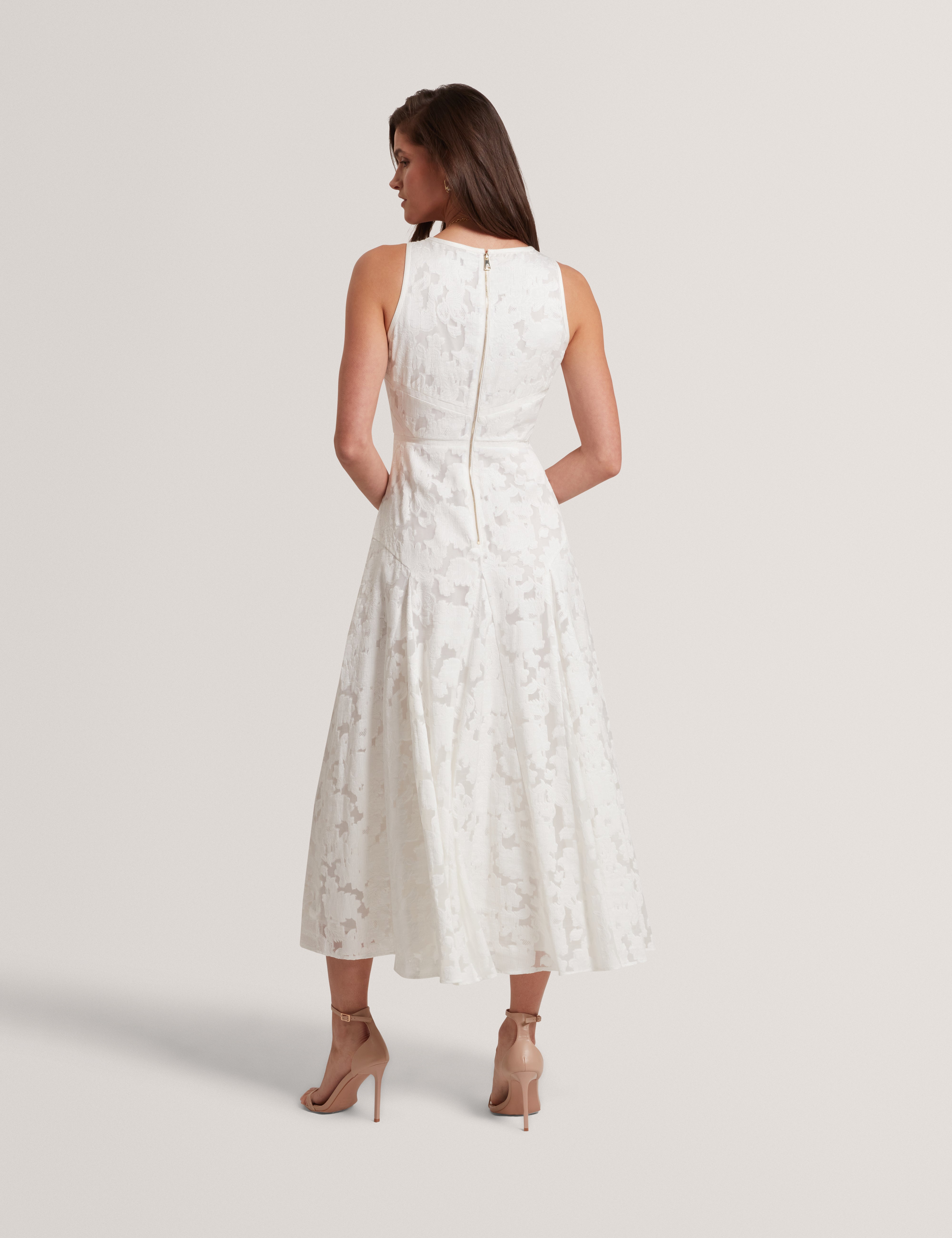 Leesaa Sleeveless Full Skirted Midi Dress White