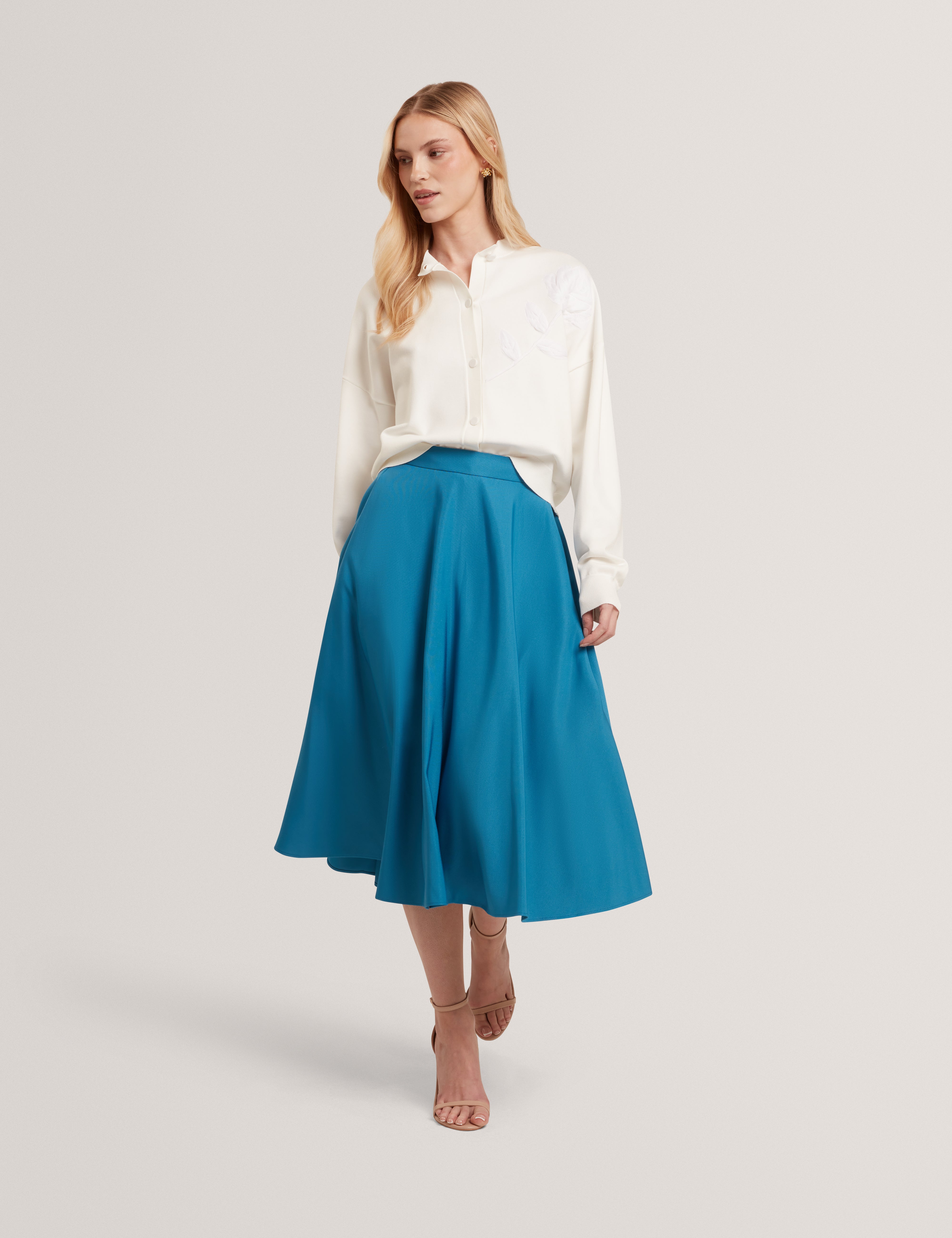Neslie Organza Applique Cardigan Ivory