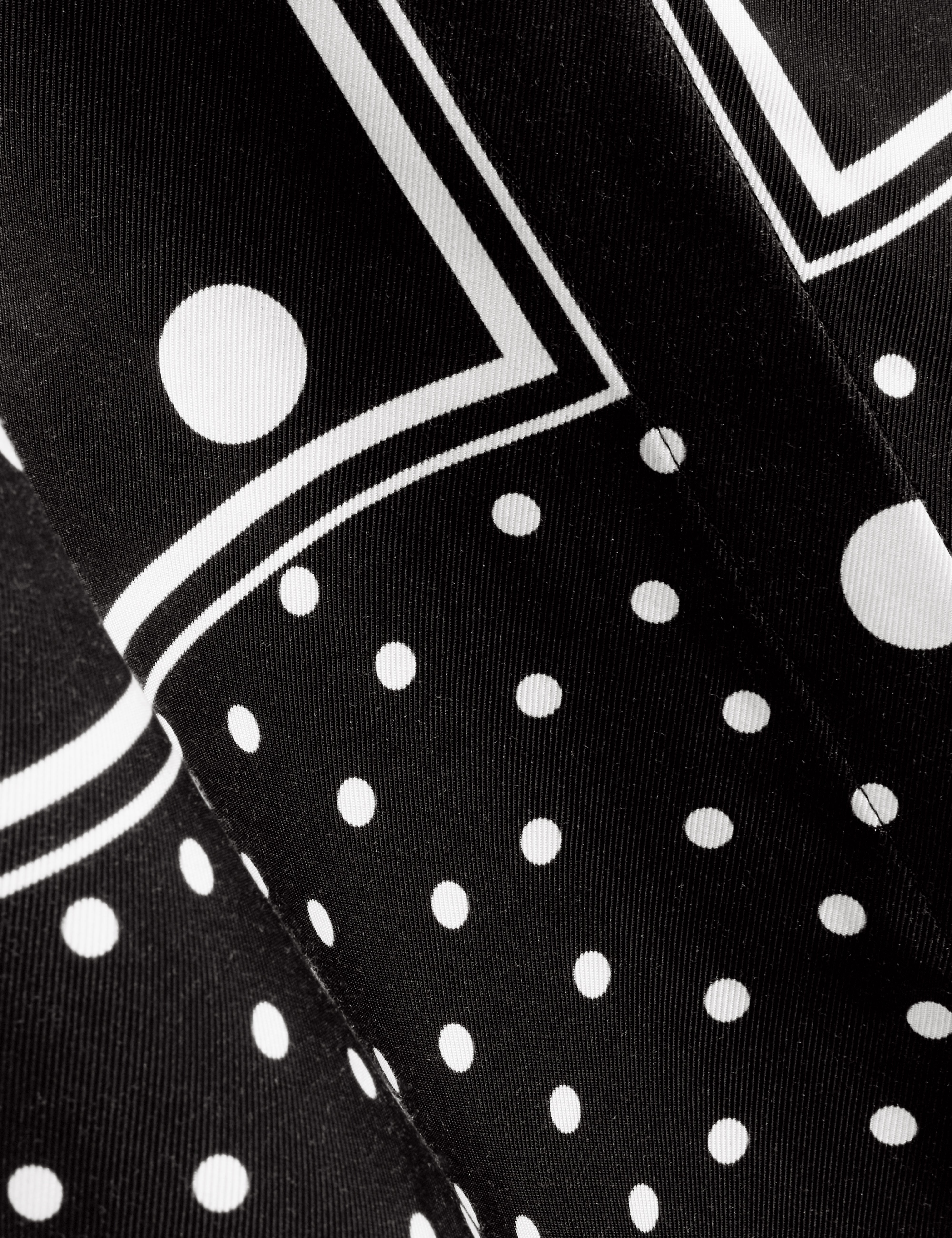 Adelzi Printed Longline Shirt Black