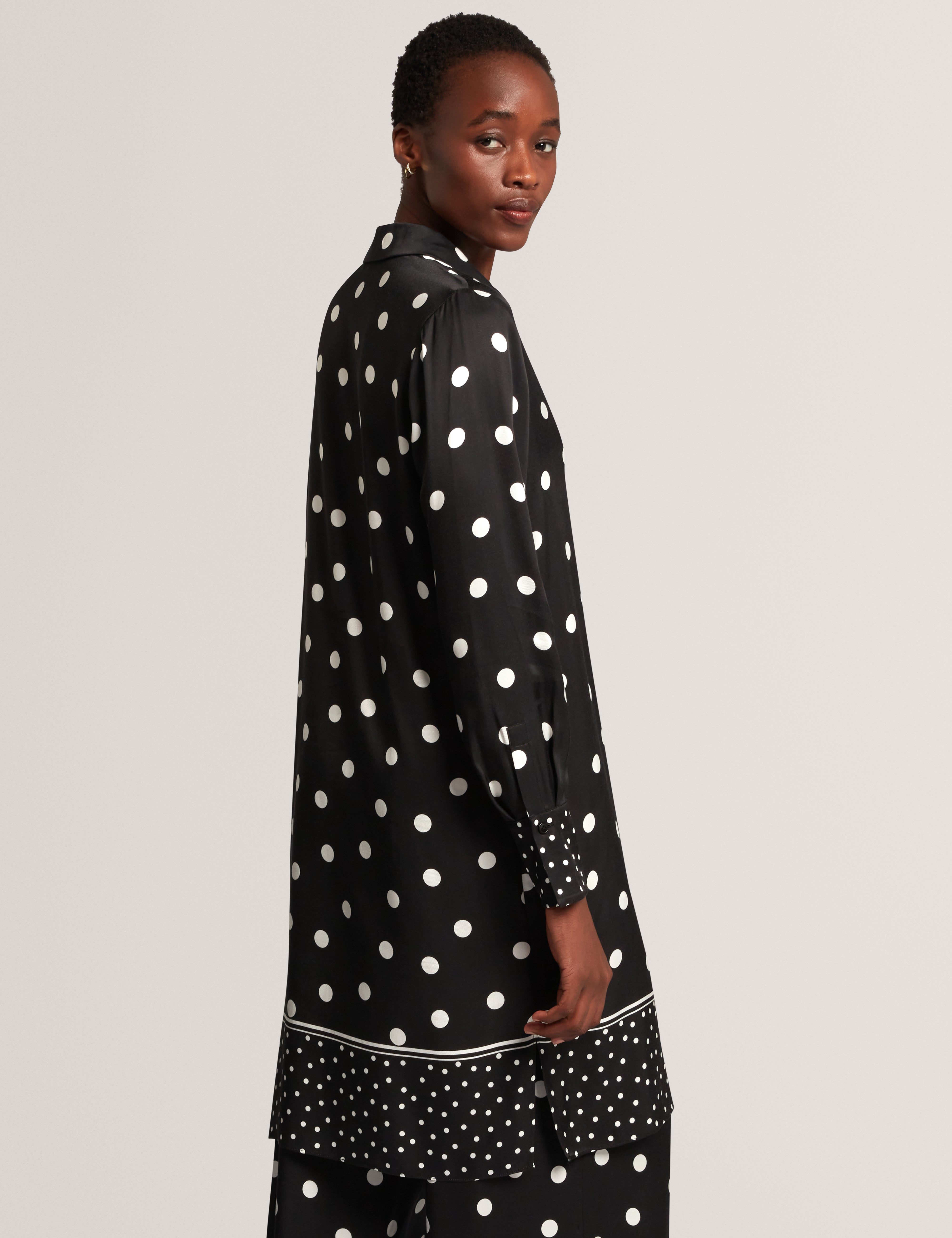 Adelzi Printed Longline Shirt Black
