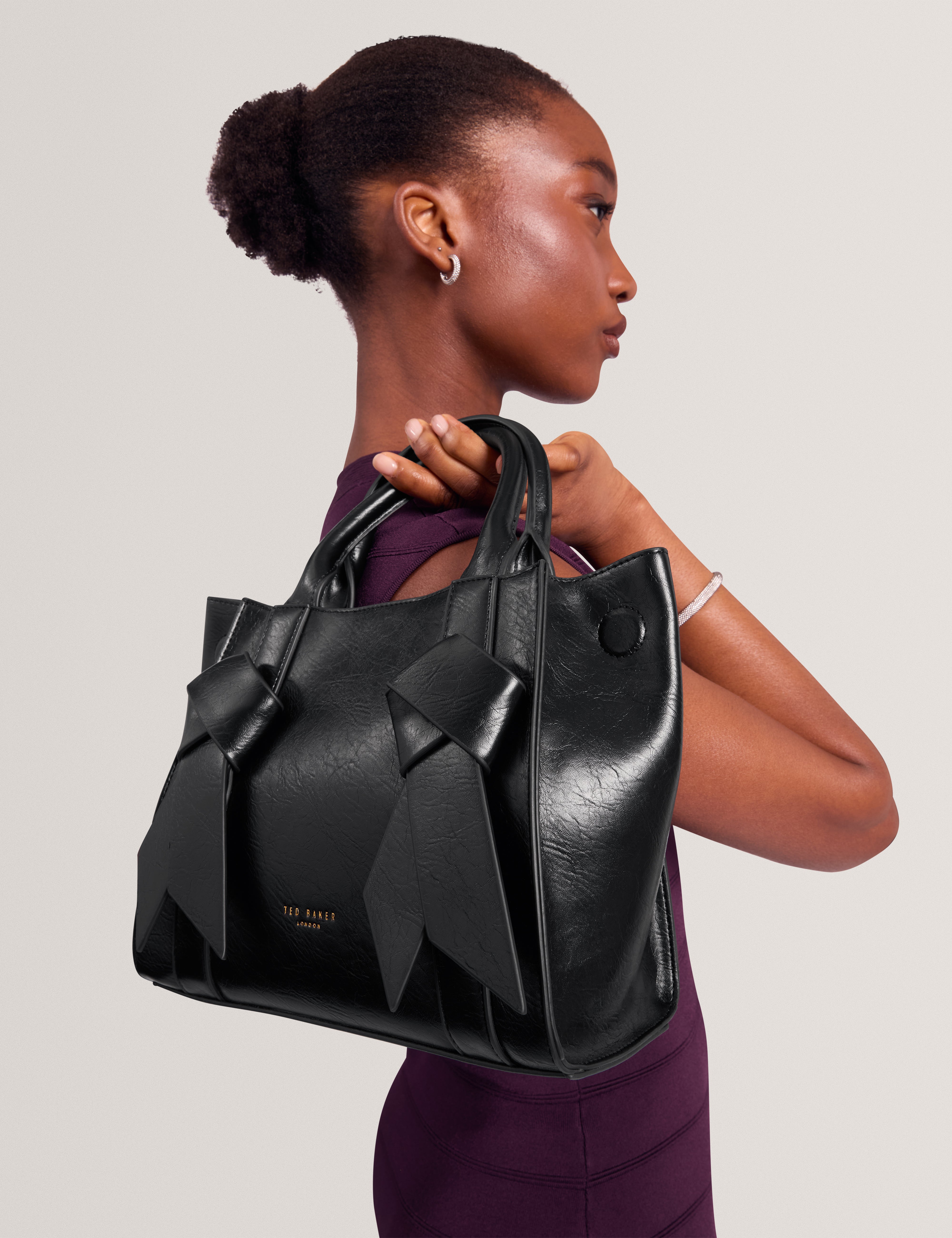 Saniee Knot Bow Medium Tote Bag Black