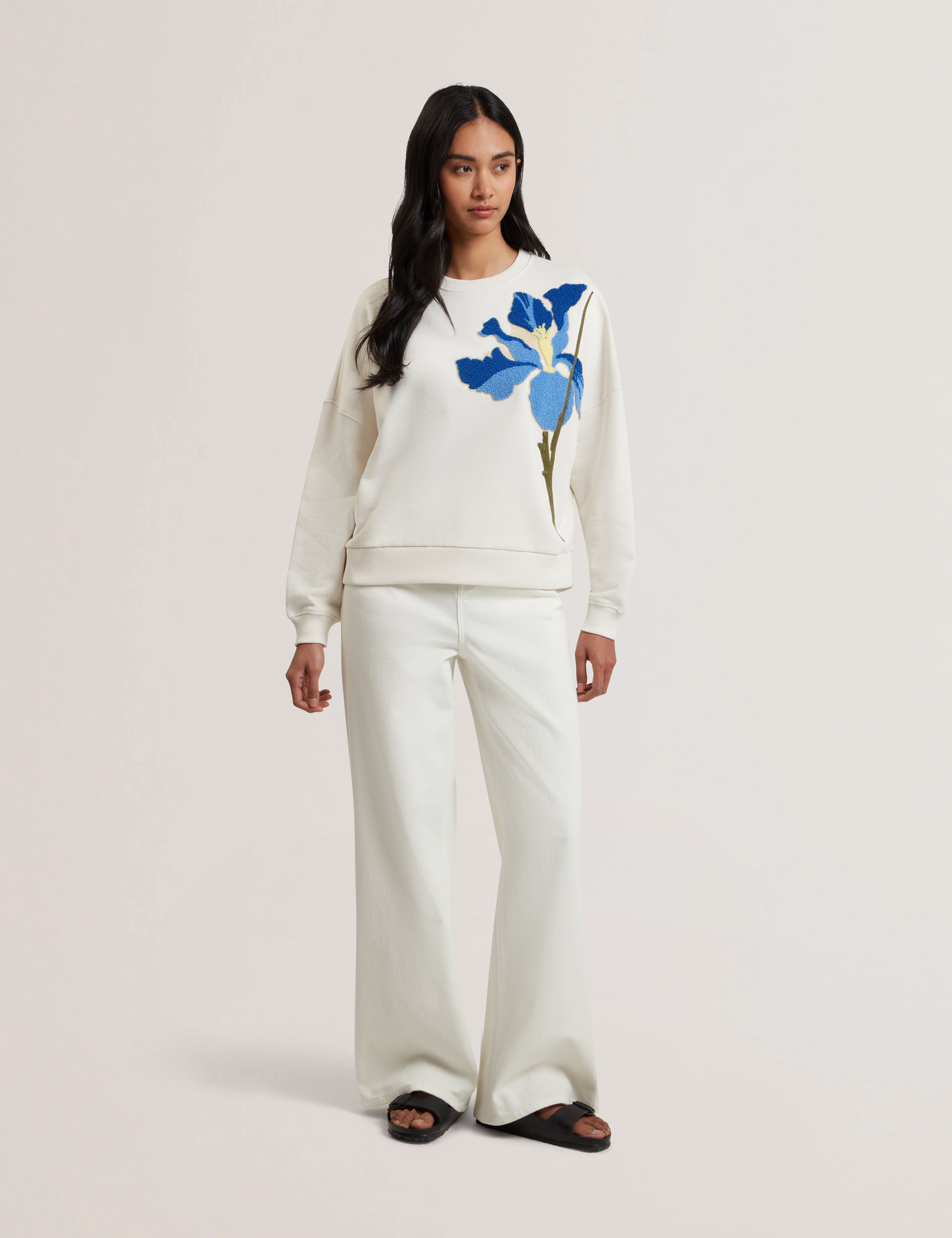 Sanderr Graphic Sweater White