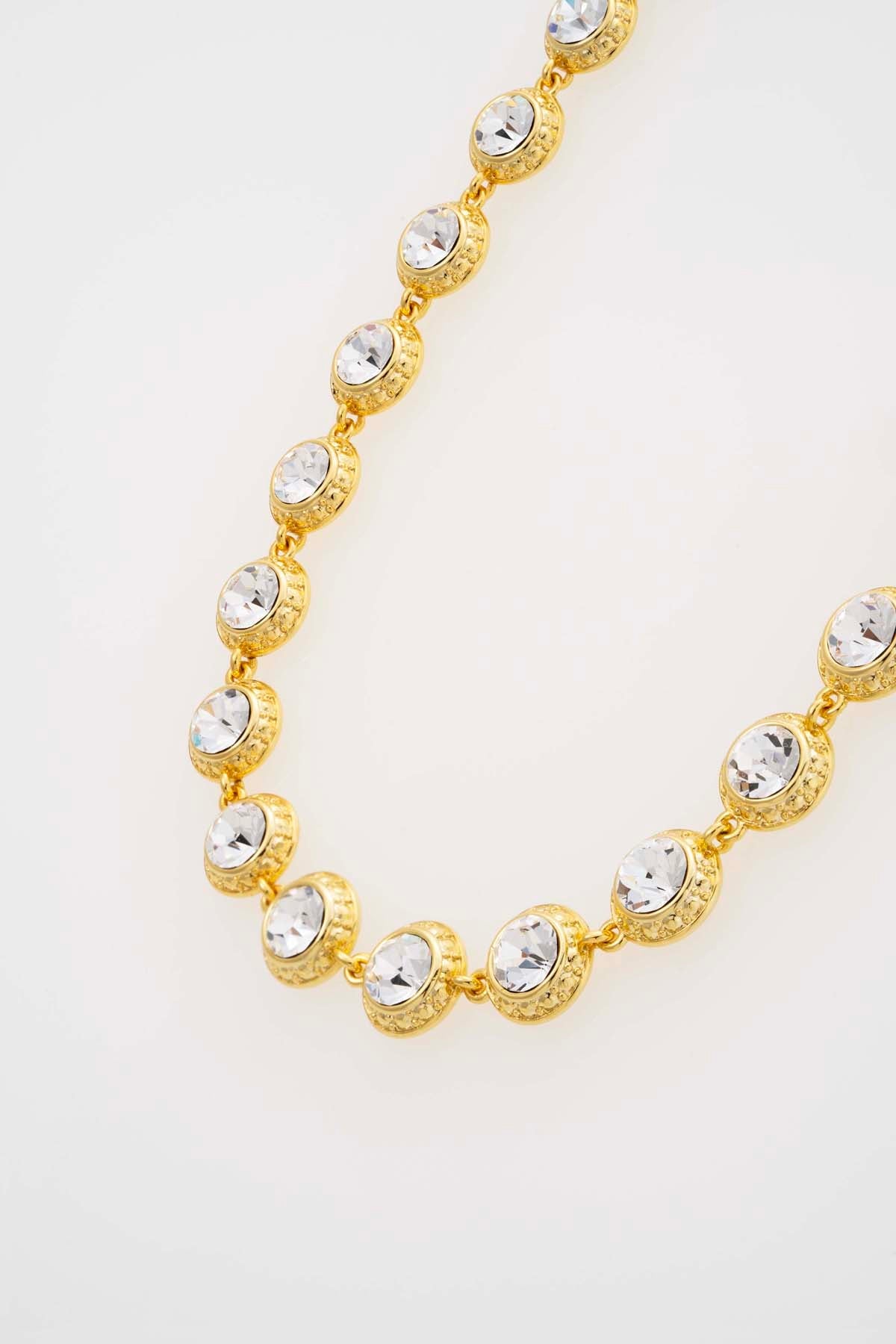 Solanna Solitaire Sparkle Crystal Chain Crystal