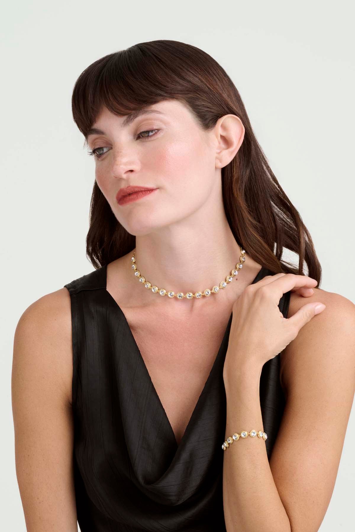Solanna Solitaire Sparkle Crystal Chain Crystal