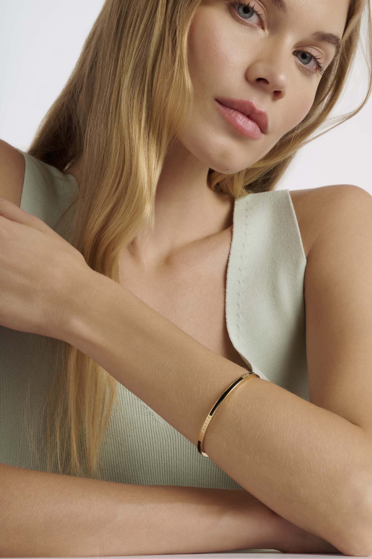 Roley Classic Colour Enamel Slim Bangle Black